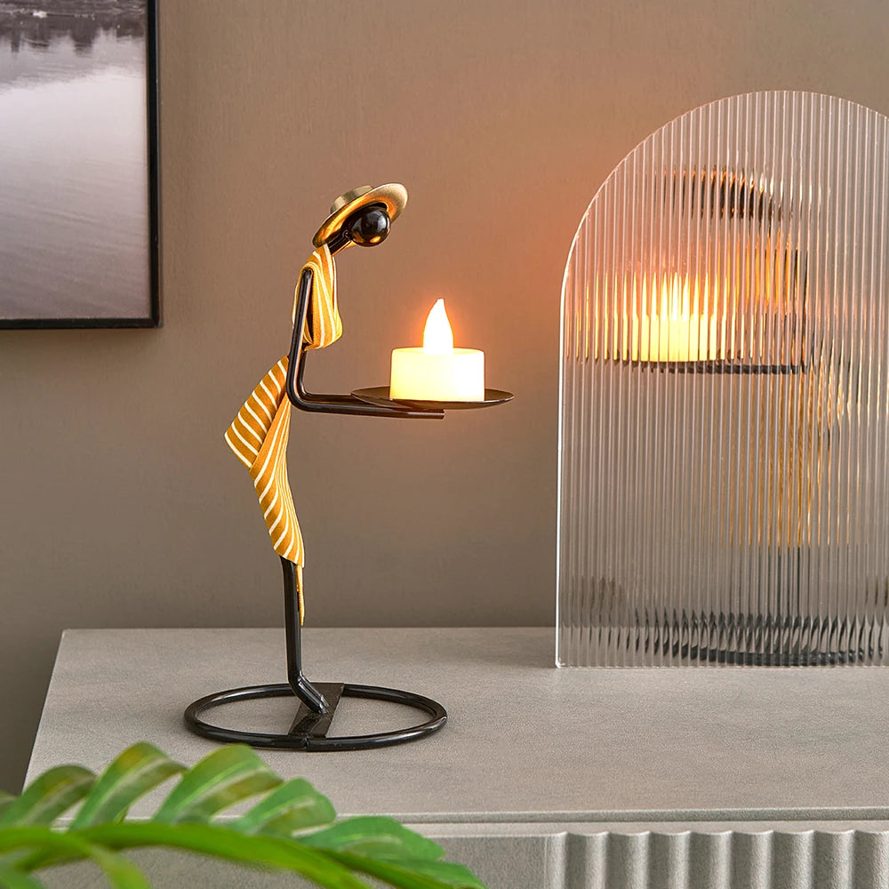 Cute Candle Holders Home Decoration Accessories Easter Metal Candlesticks for Decorative Chandeliers Wedding Centerpieces Crafts